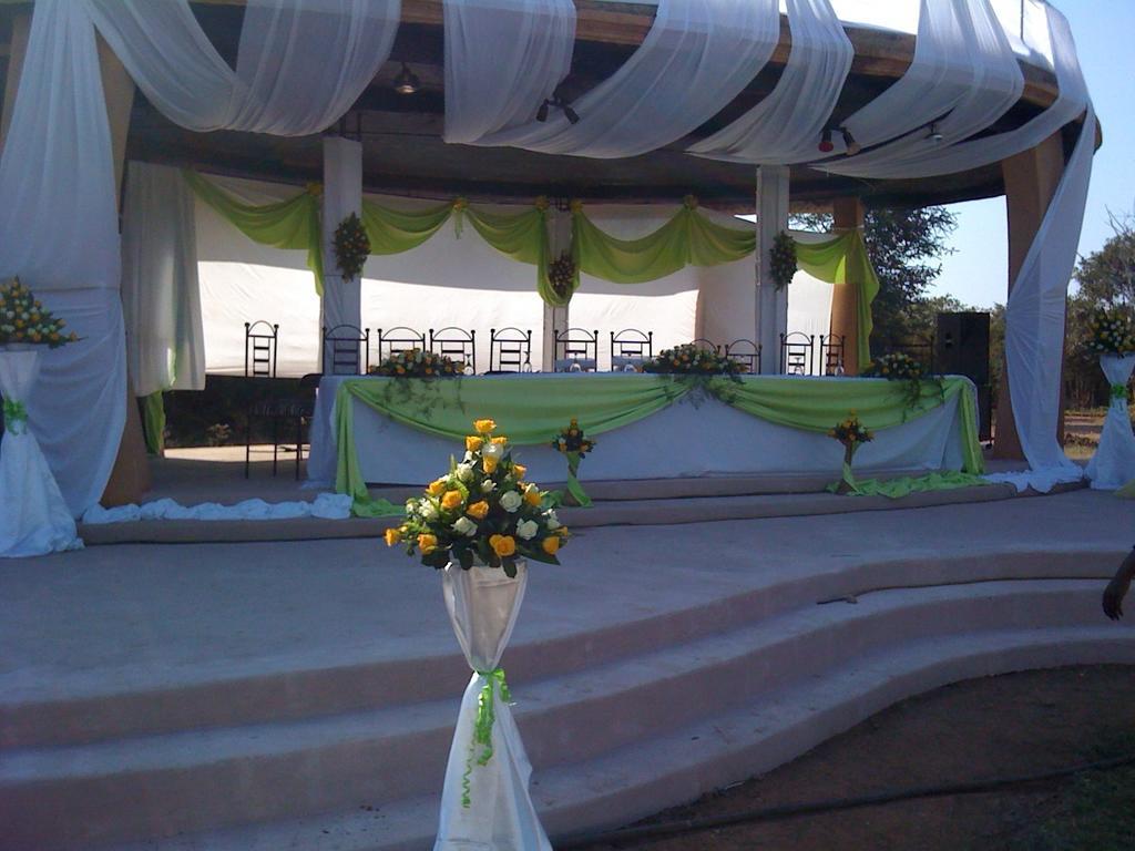 Kaazmein Lodge Livingstone Exterior photo