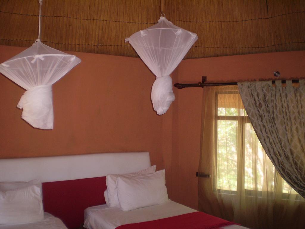 Kaazmein Lodge Livingstone Exterior photo